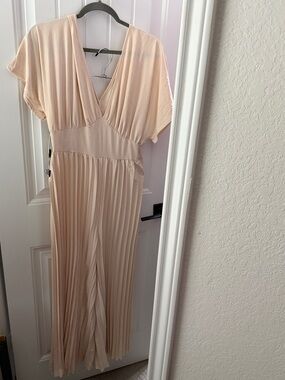 SHEIN Pleated Blush Beige V-Neck Wide leg Jumpsuit